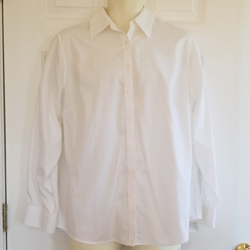 Jones New York Signature easy care blouse